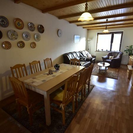Privat Bea Apartamento Podturen Exterior foto
