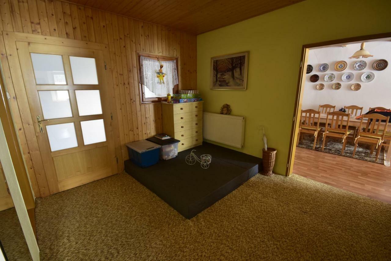 Privat Bea Apartamento Podturen Exterior foto